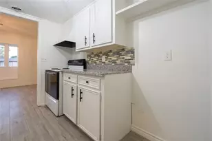 3301 Kathryn Cir, Pasadena, TX 77503 - Photo 9