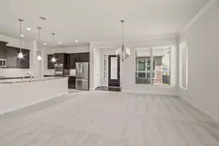 8931 Leaning Hollow Ln, Spring, TX 77379 - Photo 5