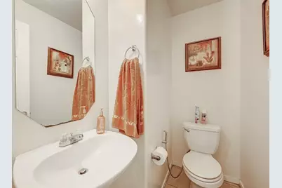 2519 Glenholly Park Drive, Sugar Land, TX 77498 - Photo 13