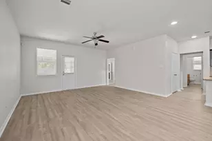 236 Country Crossing Cir, Magnolia, TX 77354 - Photo 13