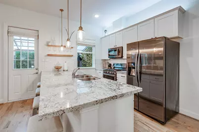 5427 Camaguey Street, Houston, TX 77023 - Photo 5