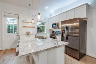 5427 Camaguey St, Houston, TX 77023 - Photo 5