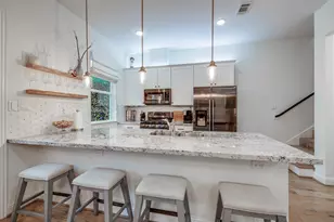 5427 Camaguey St, Houston, TX 77023 - Photo 11