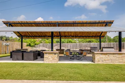 5427 Camaguey Street, Houston, TX 77023 - Photo 37