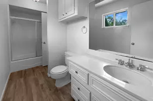 11723 Quail Creek Dr, Houston, TX 77070 - Photo 7