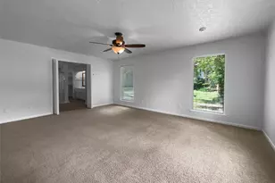 11723 Quail Creek Dr, Houston, TX 77070 - Photo 5