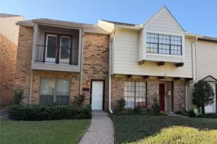 10328 Longmont Dr, Houston, TX 77042 - Photo 1