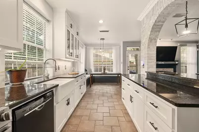 60 W Twinberry Place, The Woodlands, TX 77381 - Photo 21