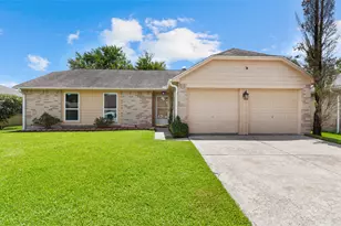 16830 Carrack Turn Dr, Friendswood, TX 77546 - Photo 1