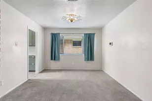 16830 Carrack Turn Dr, Friendswood, TX 77546 - Photo 9