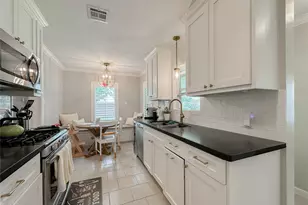 3107 Broadmead Dr, Houston, TX 77025 - Photo 9