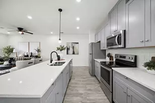 8445 Furray Rd, Houston, TX 77028 - Photo 9
