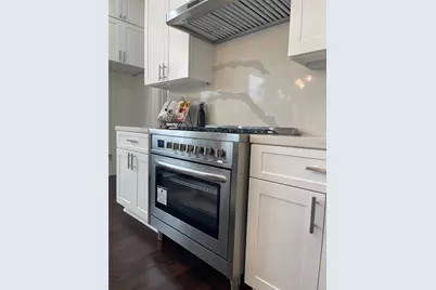 114 Bentwood Dr, Montgomery, TX 77356 - Photo 5