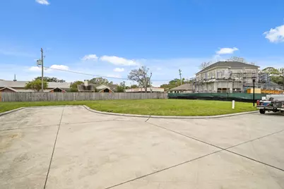 7903 S Villa Circle, Hilshire, TX 77055 - Photo 15