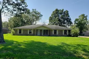 5403 Old State Hwy 87, Orange, TX 77632 - Photo 1