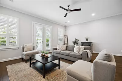 2430 Sheridan Street, Houston, TX 77030 - Photo 3