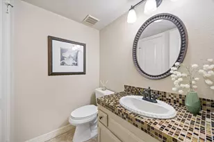 11711 Memorial Dr, Houston, TX 77024 - Photo 11
