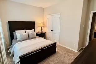 8711 W Cres Lake Cir, Baytown, TX 77521 - Photo 11