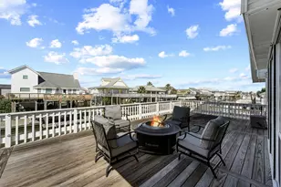 22202 Frio Dr, Galveston, TX 77554 - Photo 19