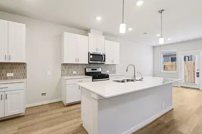 3113 Quiet Sunset Drive, Houston, TX 77080 - Photo 9