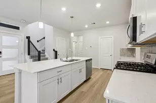 3113 Quiet Sunset Dr, Houston, TX 77080 - Photo 5