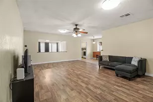 1705 20th Ave N, Texas City, TX 77590 - Photo 5