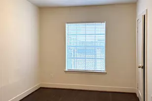 1840 Branard St, Houston, TX 77098 - Photo 9