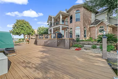318 Bayshore Drive, Montgomery, TX 77356 - Photo 35