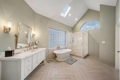 318 Bayshore Drive, Montgomery, TX 77356 - Photo 19