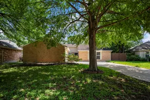 11610 1 Token Dr, Houston, TX 77065 - Photo 39