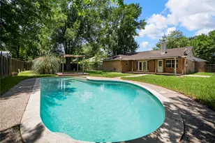11610 1 Token Dr, Houston, TX 77065 - Photo 37