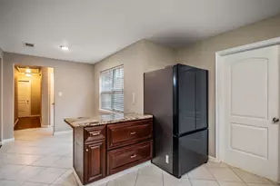11610 1 Token Dr, Houston, TX 77065 - Photo 9