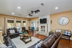 9015 Augusta St, Beach City, TX 77523 - Photo 11