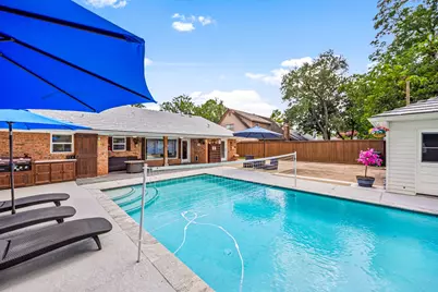 142 Bluebonnet Street, Sugar Land, TX 77478 - Photo 3