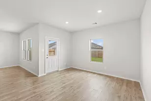 1930 Stargazer Ln, Angleton, TX 77515 - Photo 11