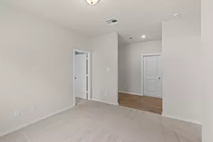 1930 Stargazer Ln, Angleton, TX 77515 - Photo 19