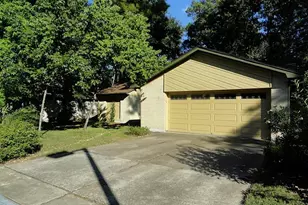 9 N Deerfoot Cir, The Woodlands, TX 77380 - Photo 1