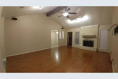9 N Deerfoot Circle, The Woodlands, TX 77380 - Photo 9