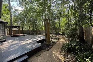 39 Eagle Rock Pl, The Woodlands, TX 77381 - Photo 13