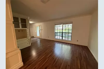39 Eagle Rock Place, The Woodlands, TX 77381 - Photo 3