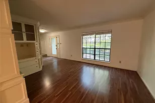 39 Eagle Rock Pl, The Woodlands, TX 77381 - Photo 3