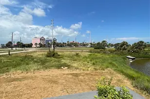 3707 El Lago St, Galveston, TX 77554 - Photo 11