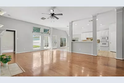 2892 Morning Pond Lane, League City, TX 77539 - Photo 9