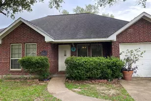 8012 Folkstone Ln, Houston, TX 77075 - Photo 1