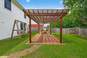 16602 Pademelon Dr, Sugar Land, TX 77498 - Photo 29