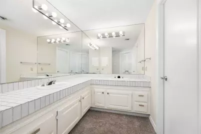 14655 Champion Forest Drive #302, Houston, TX 77069 - Photo 17