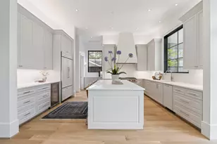 2711 Eastgrove Ln, Houston, TX 77027 - Photo 5