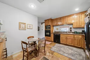 9218 Landwood Dr, Houston, TX 77040 - Photo 7