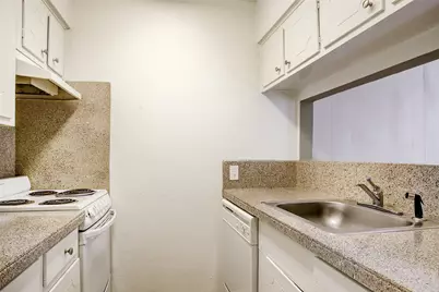 513 Ridge Street #12, Houston, TX 77009 - Photo 9