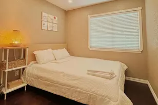 12948 Greenway Chase Ct, Houston, TX 77072 - Photo 19